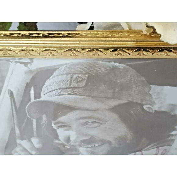 COOTER DUKES OF HAZZARD Signed Autograph 8x10 Photo Ben Jones Metalcraft Frame - Picture 7 of 7